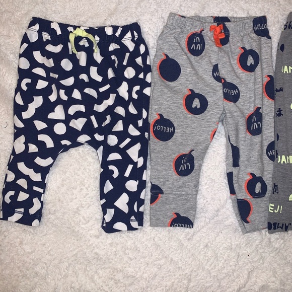 BABY harem pants bundle 3-6 and 6-9 - Picture 2 of 9